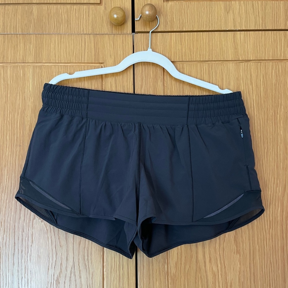 Lululemon Hotty Hot Shorts Size 10